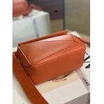 2023年4月新作入荷原版復刻 LOEWE バッグ tu工場 SIZE:18*7.5*12cm