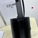 2023年4月原版復刻新作入荷10L433 CELINE バッグ JP工場19.5 X 16 X 7