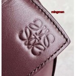 2023年4月原版復刻新作入荷 LOEWE バッグ mingmen工場24*10.5*16.5cm