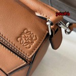 2023年4月原版復刻新作入荷 LOEWE  バッグ youzhi工場18*12.5*8CＭ