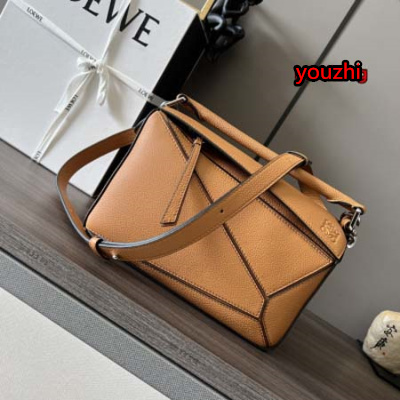 2023年4月原版復刻新作入荷 LOEWEバッグ youzh...