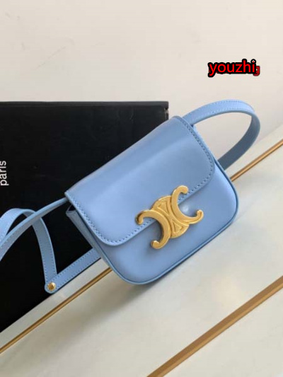 2023年4月原版復刻新作入荷 CELINE バッグ you...