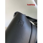 2023年4月原版復刻新作入荷 LOEWE バッグ huasheng工場20*19*11.5 cm