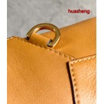 2023年4月原版復刻新作入荷 LOEWE バッグ huasheng工場29*12*10cm