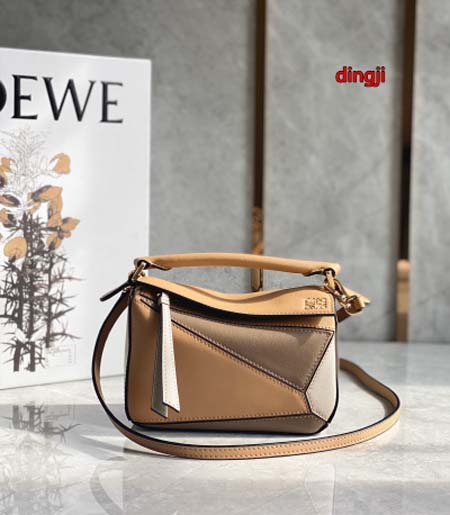 2023年4月原版復刻新作入荷LOEWE  バッグ ding...