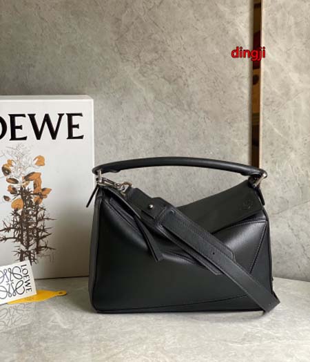 2023年4月原版復刻新作入荷 LOEWE バッグ ding...