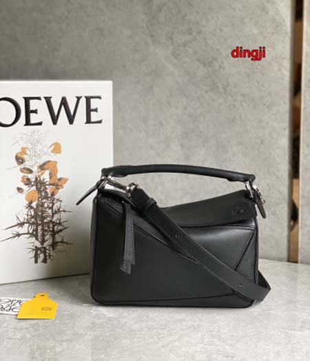 2023年4月原版復刻新作入荷 LOEWE バッグ ding...