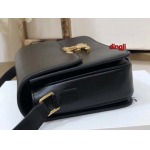 2023年4月原版復刻新作入荷 CELINE バッグ dingji工場22 X 16.5 X 7cm