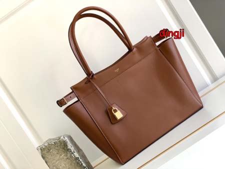 2023年4月原版復刻新作入荷 CELINE バッグ din...