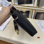 高品質新作入荷 グッチメンズのバッグ wp工場 size:38*29*7Cm