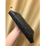 高品質新作入荷ルイヴィトン   メンズのバッグ wp工場 size:28.18.2cm