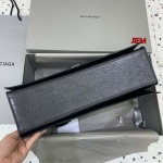 原版復刻新作入荷 バレンシアガバッグ  Hourglass bag  工場人気販売中 SIZE:40x侧宽的5x底宽11x高25cm