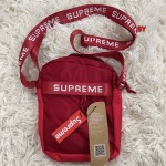 2023年6月15日人気新作入荷SUPREME バッグBY 工場.