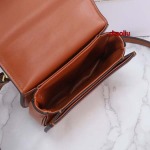 2023年人気 新作 CELINE バッグ chaoliu工場 SIZE:15.5*12*7