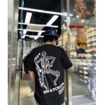 2023年7月21日人気新作入荷 SUPREME 半袖 TシャツBAOCHAO 工場