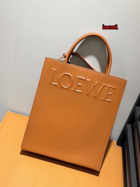 2023年早秋新作入荷高品質 LOEWE バッグ  LOW1工場