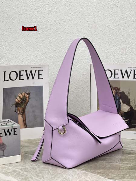 2023年早秋新作入荷高品質 LOEWE バッグ  LOW1工場 size:29*12*10cm