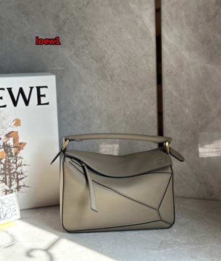 2023年早秋新作入荷高品質 LOEWE バッグ  LOW1工場 size:24*10*14cm