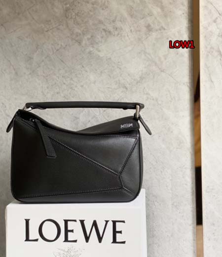 2023年早秋新作入荷高品質 LOEWE バッグ LOW1工場 SIZE:24-14-11CM