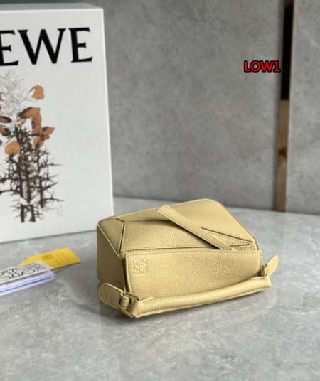 2023年早秋新作入荷高品質 LOEWE バッグ LOW1工場 SIZE:18*11*7.5cm