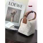 2023年早秋新作入荷高品質 LOEWE バッグ  LOW1工場21-12-12.5cm