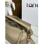 2023年早秋新作入荷高品質 LOEWE バッグ  LOW1工場24*10.5*16.5cm