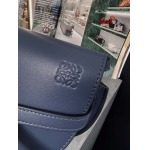 2023年早秋新作入荷高品質 LOEWE バッグ  LOW1工場15*12.5*9cm