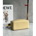 2023年早秋新作入荷高品質 LOEWE バッグ  LOW1工場24*10*14cm