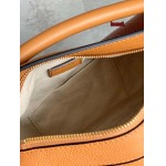 2023年早秋新作入荷高品質 LOEWE バッグ  LOW1工場24*10*14cm