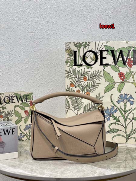 2023年早秋新作入荷高品質 LOEWE バッグ  LOW1...