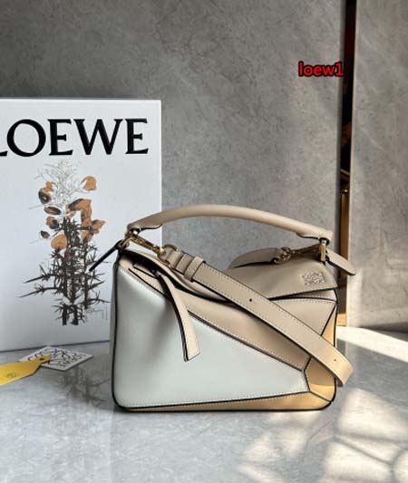 2023年早秋新作入荷高品質 LOEWE バッグ  LOW1...