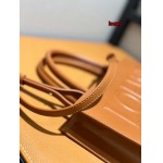 2023年早秋新作入荷高品質 LOEWE バッグ  LOW1工場