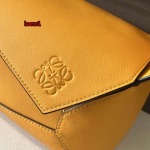 2023年早秋新作入荷高品質 LOEWE バッグ  LOW1工場 size:29*12*10cm