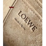 2023年早秋新作入荷高品質 LOEWE バッグ  LOW1工場 size:21*12.5*9cm