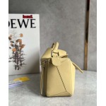 2023年早秋新作入荷高品質 LOEWE バッグ  LOW1工場 size:24*10*14cm