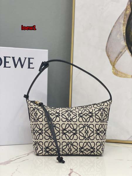 2023年早秋新作入荷高品質 LOEWE バッグ  LOW1...