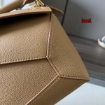 2023年早秋新作入荷高品質 LOEWE バッグ LOW1工場 SIZE:24*10.5*16CM