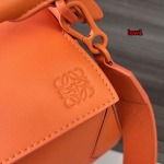 2023年早秋新作入荷高品質 LOEWE バッグ LOW1工場 SIZE:24*16.5*10.5cm