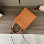 2023年早秋新作入荷高品質 LOEWE バッグ LOW1工場 SIZE:21*17*6CM