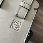 2023年早秋新作入荷高品質 LOEWE バッグ LOW1工場 SIZE:20*19*14