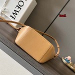 2023年早秋新作入荷高品質 LOEWE バッグ LOW1工場 SIZE:28*17*9.5CM