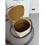 2023年早秋新作入荷高品質 CELINE バッグ LOW1工場 SIZE:9.5x8X9