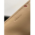 2023年早秋新作入荷高品質 CELINE バッグ LOW1工場 SIZE:24 X 15 X 5