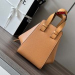 2023年早秋新作入荷高品質 LOEWE バッグ LOW1工場 SIZE:20*19*14