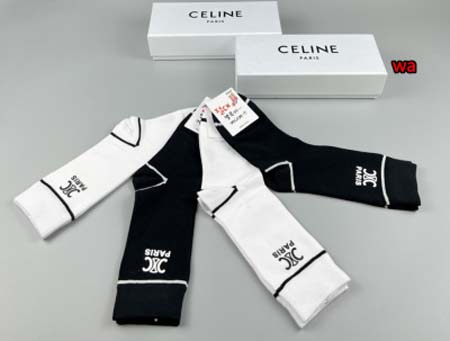 2023年新品人気 CELINE 靴下一箱4足セット