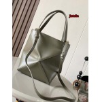 2023年早秋新作入荷高品質 LOEWE バッグ jiatelin工場 SIZE:20CM～16.5CM～9CM