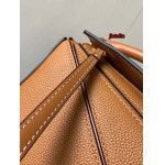 2023年早秋新作入荷高品質 LOEWE バッグ jiatelin工場 SIZE:18～12.5～8CM