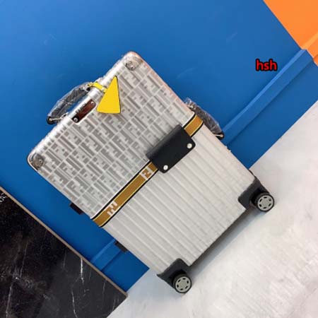 2023年新作原版復刻 Fendi  X   Rimowaス...