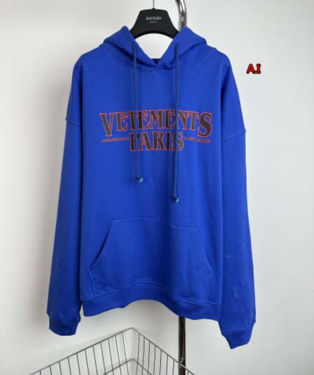 2023年10月27日秋冬新品入荷VETEMENTS スウェ...