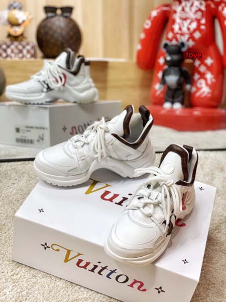 原版復刻新作入荷ルイヴィトン女性 ブランドスニーカー FOYE工場 SIZE: 35-40